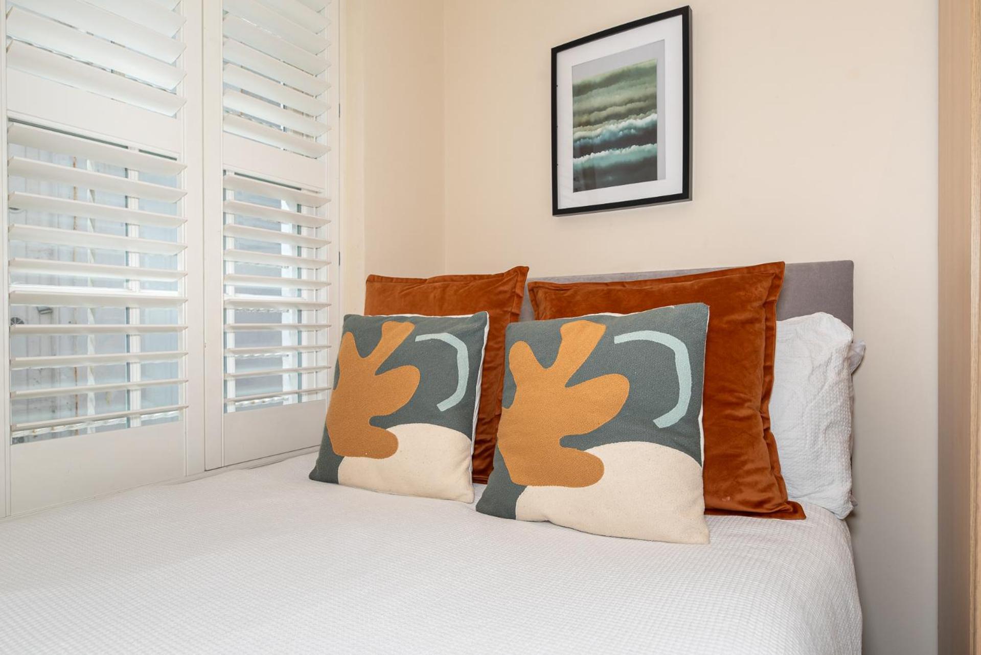 3 Bedroom Apartment With Private Terrace In Pimlico, Westminster, Victoria London Exterior photo