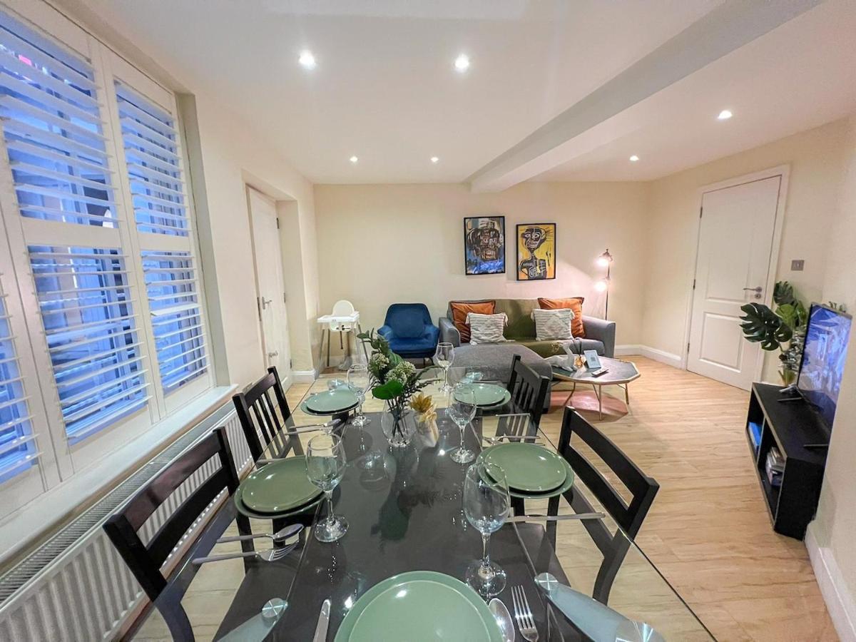 3 Bedroom Apartment With Private Terrace In Pimlico, Westminster, Victoria London Exterior photo